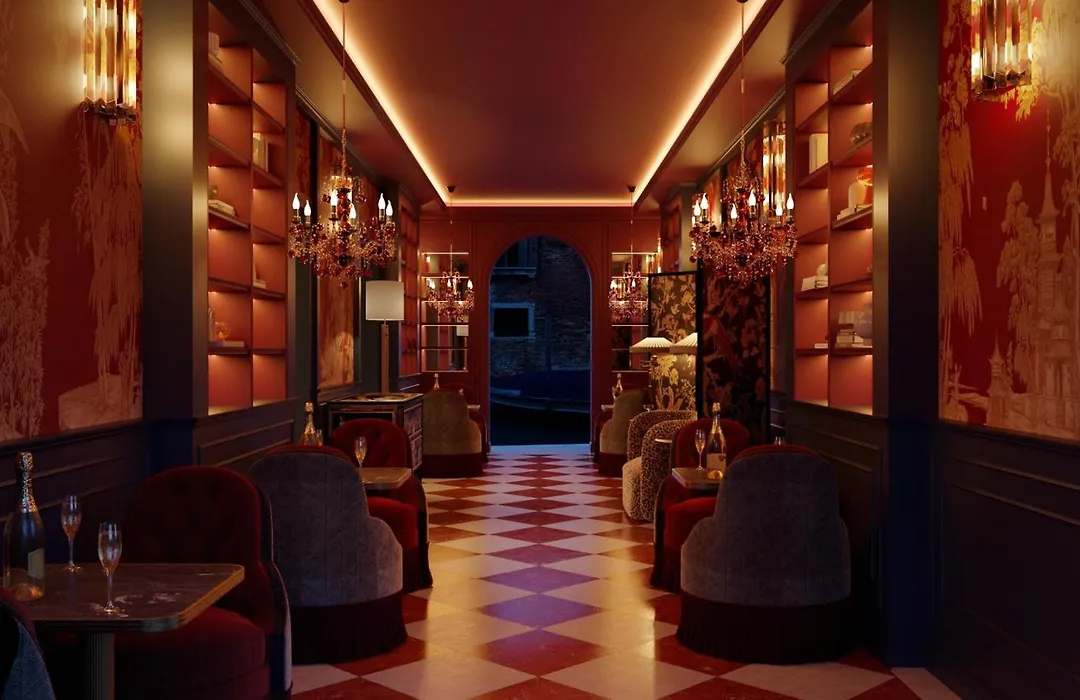 Eight Venezia-1